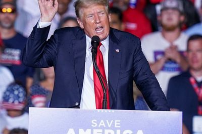 Tarik Pasukan Militer dari Afghanistan, Donald Trump ke Biden: Memalukan