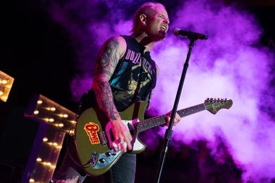 Vokalis Slipknot Corey Taylor Terpapar Covid-19: Aku Merasa Kecewa