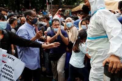 Berdasarkan Data, Virus Corona Banyak Menyerang Usia Muda