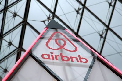 Mantap, Airbnb akan Mendanai Penginapan untuk Para Pengungsi Afghanistan