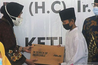 Bantu Anak Yatim Piatu di Tengah Pandemi, Kemensos Usulkan Anggaran Rp3,2 Miliar