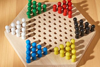 7 Rekomendasi Board Game Terpopuler Paling Seru