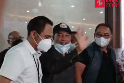 Tiba di Bareskrim, Muhammad Kece Teriak Salam Sadar