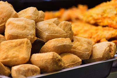8 Makanan Penyebab Asam Lambung Naik yang Harus Dihindari