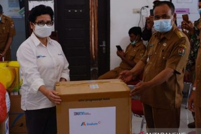 BUMN Beri Bantuan 11 Ribu Lebih Potong Masker Bagi Korban Erupsi Sinabung