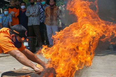 FOTO: Simulasi Penanganan Bencana Kebakaran