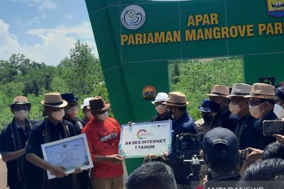 Dukung Ekonomi Digital Desa Wisata, Kemenparekraf Sediakan Internet Gratis di Desa Apar