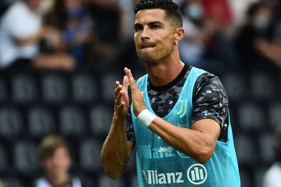 Tak Cuma ke Manchester City, Agen Juga Tawarkan CR7 ke Manchester United