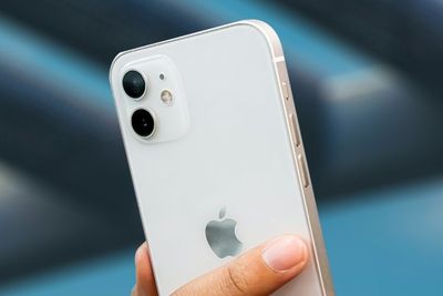 iPhone 13 Kemungkinan Bakal Jadi iPhone Termahal yang Pernah Ada!