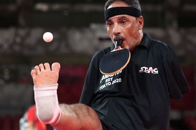 Aksi Mengagumkan Atlet Disablitas Mesir yang Bermain Tenis Meja Cuma Pakai Mulut, Salut!