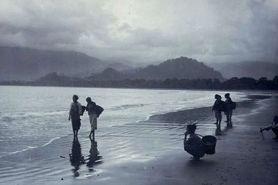 Foto Lawas Pantai Selatan Tahun 1913 Ini Bikin Netizen Takjub, Tak Ada Sampah