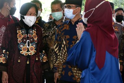 Video Risma Ngamuk 8 Ribu Bansos Tak Disalurkan: Orang Miskin Doa Bareng, Amblas Itu Bank