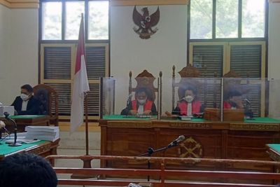 Suap Penyidik KPK, Walkot Nonaktif Tanjungbalai Dituntut 3 Tahun Penjara