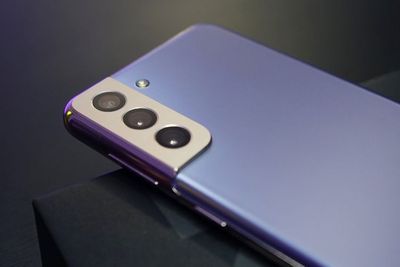 Belum Diumumkan, Kapasitas Baterai Galaxy S22+ dan S22 Ultra Sudah Bocor!