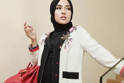 Medina Zein Tak Peduli Dibully Netizen Soal Utang Piutang: Percuma, Aku Nggak Baca!