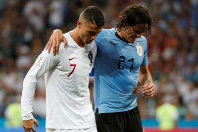 Ronaldo Berterima Kasih ke Cavani yang Ikhlas Serahkan Nomor Punggung 7