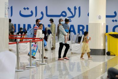 Wanita Afghanistan Diduga Dipaksa Menikah Agar Memenuhi Syarat untuk Dievakuasi