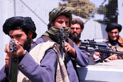 Taliban Bergantung dari Investasi China, Izinkan China Kelola Tambang Kaya Sebagai Ganti