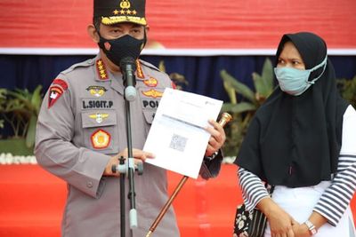 Data NIK Presiden Jokowi Bocor, Kapolri Malah Minta Semua Dipasang Aplikasi Pedulilindungi
