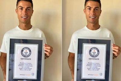 Bangga! Ronaldo Pamer Sertifikat Dunia Sebagai Pencetak Gol Terbanyak Sepanjang Masa
