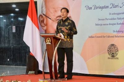KPK Diminta Segera Tetapkan Aziz Syamsuddin Jadi Tersangka