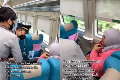 Viral! Ibu Menangis di Kereta Dengar Kabar Anaknya Meninggal, Aksi Petugas Tuai Pujian