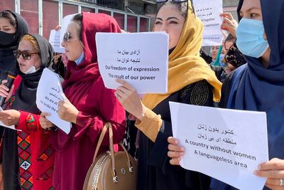 Taliban Memerintahkan Mahasiswi untuk Mengenakan Niqab, Tak Perlu Pakai Burqa