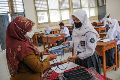 FOTO: Pembelajaran Tatap Muka Terbatas di Kabupaten Bandung