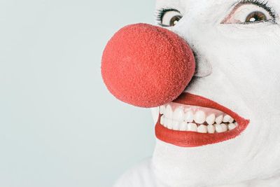 4 Zodiak Paling Humoris, Bikin Hari-harimu Penuh Tawa