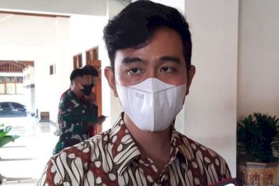 Terkait Selebaran Jualan Dipenjara, Ngga Jualan Mati Kelaparan , Begini Respons Gibran