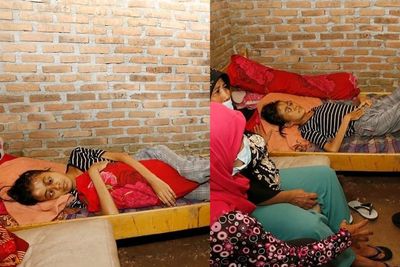 Memilukan, Remaja Derita Penyakit Komplikasi Terbaring Lemah di Kasur, 2 Kali Ditolak RS