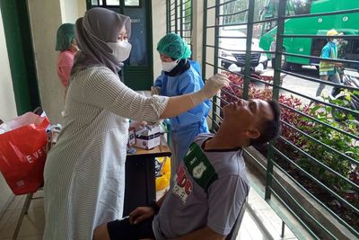 Jelang Uji Coba di Pekanbaru, Skuad PSMS Lakukan Swab Antigen