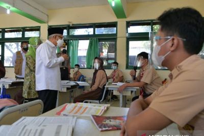 Wapres Ma ruf Amin Ingatkan PTM Terbatas Harus Ada Izin dari Orang Tua Murid
