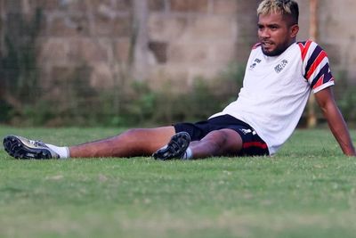 Viral Video Zulham Zamrun Pemain AHHA PS Pati FC Acungkan Jari Tengah
