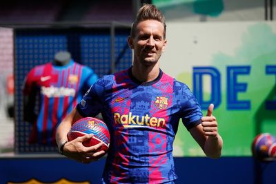 Puji Luuk de Jong, Koeman: Lebih Berbahaya dari Neymar