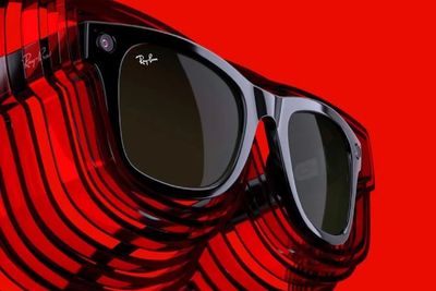 Ray-Ban dan Facebook Luncurkan Kacamata Pintar Bernama Ray-Ban Stories