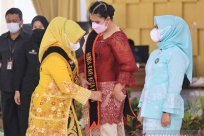 Kahiyang Ayu Dikukuhkan Sebagai Bunda PAUD Kota Medan