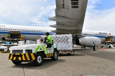 Indonesia Kembali Terima 9,5 Juta Dosis Vaksin COVID-19 dari China