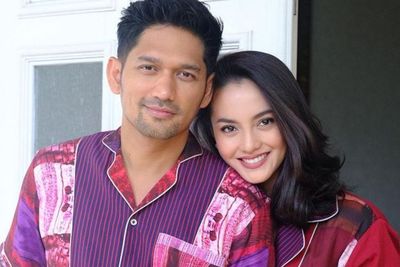Ibnu Jamil Sebut Pelukan Istrinya Seperti Kena Smack Down, Netizen: Biar Anget Bang!