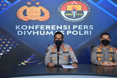Kapolri Keluarkan Instruksi Soal Pembawa Poster saat Kunjungan Jokowi, Ini Isinya