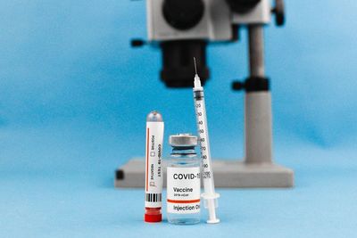 Suntikan Booster COVID-19 Tidak Diperlukan Populasi Umum!