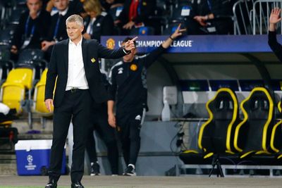 Ole Sesumbar MU Juara Liga Champions, Malah Masuk Goa di Laga Perdana, #OleOut Menggema