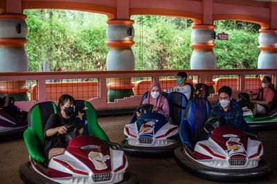 FOTO: Taman Impian Jaya Ancol Kembali Dibuka