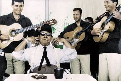Seperti Santri Viral, Bung Karno Pernah Tutup Telinga Ogah Dengar Musik Ngak Ngik Ngok