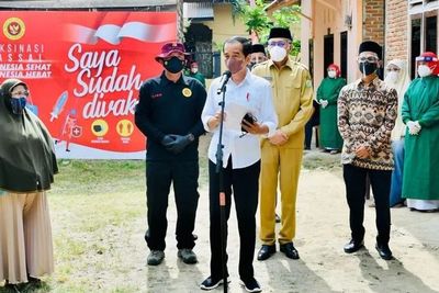 Kunker ke Aceh, Jokowi: Kita Harus Terbiasa Hidup Berdampingan dengan Covid-19