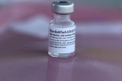 247.950 Dosis Vaksin Pfizer Tiba di Indonesia, Cakupannya Fokus ke Remaja & Lansia