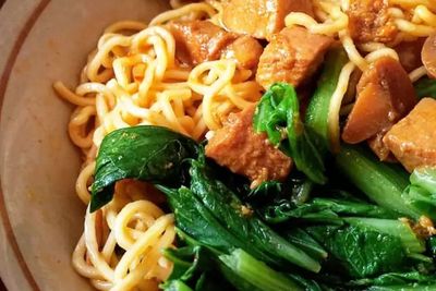 Mau Makan Mie Ayam? Buat Sendiri Aja di Rumah!