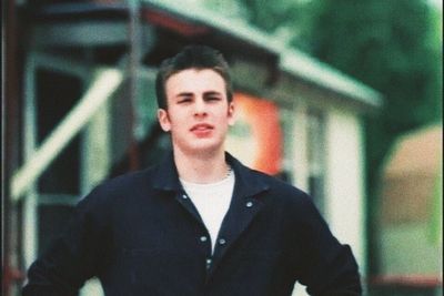 Mengenang Debut Chris Evans di Film The Newcomers