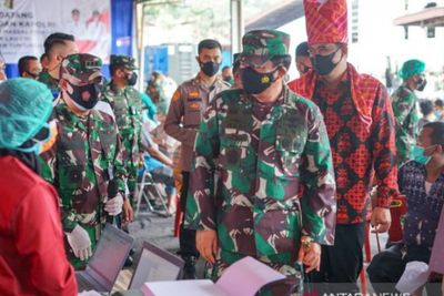 Panglima TNI Minta Kepala Daerah di Sumut Genjot Vaksinasi: Target di atas 30 Persen