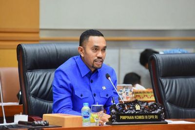 DPR Buka Suara Soal Pendapatan Fantastis: untuk Serap Suara Rakyat